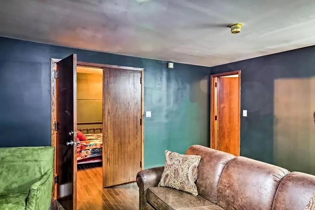 221B - Sleeps Up To 5! Apartment Saint Louis