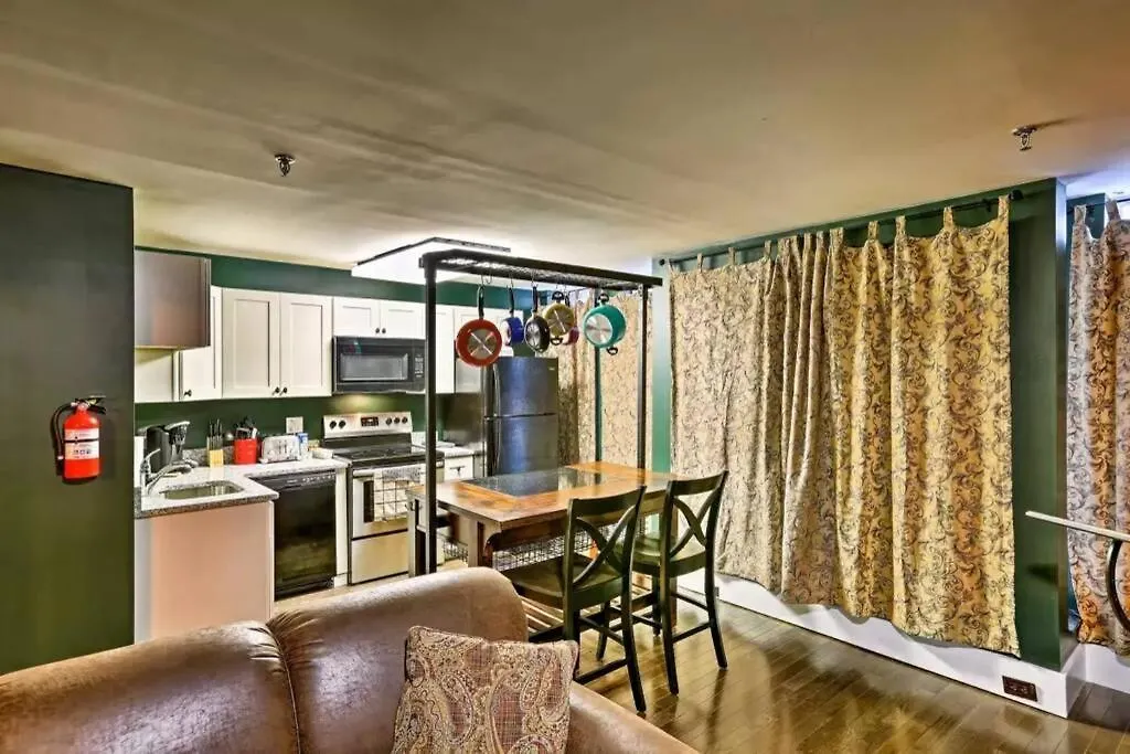 221B - Sleeps Up To 5! Apartment Saint Louis